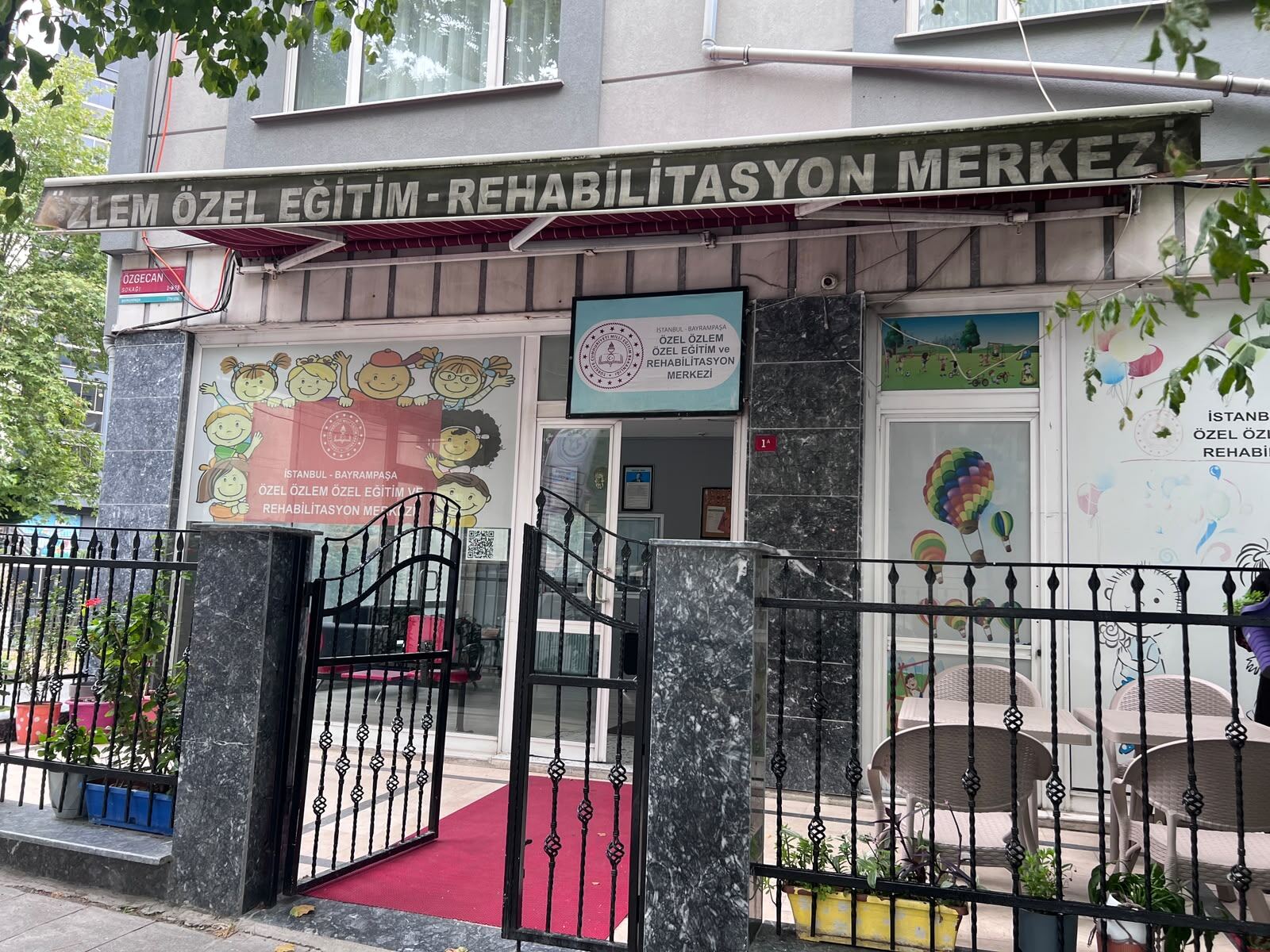 Merkez Girişi